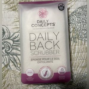Daily back scrubber